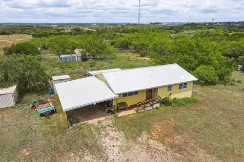 138 Southern Heights Sweetwater TX 79556