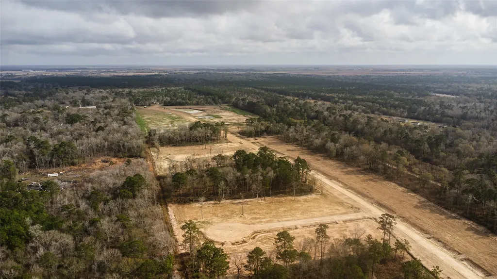 6881 Highway 61 Hankamer TX 77560