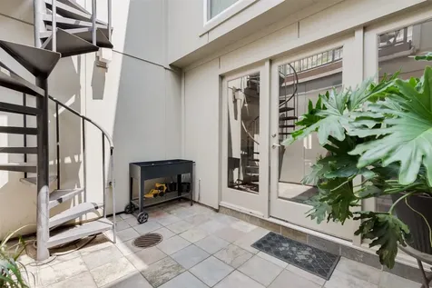 2324 Steel Street 20 Houston TX 77098