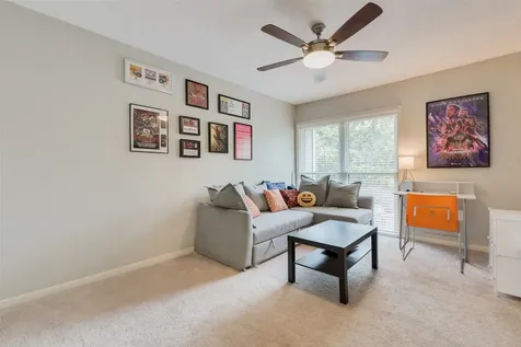 2324 Steel Street 20 Houston TX 77098