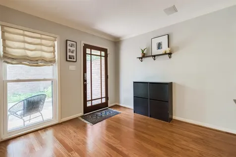 2324 Steel Street 20 Houston TX 77098