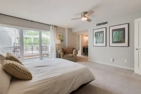 2324 Steel Street 20 Houston TX 77098