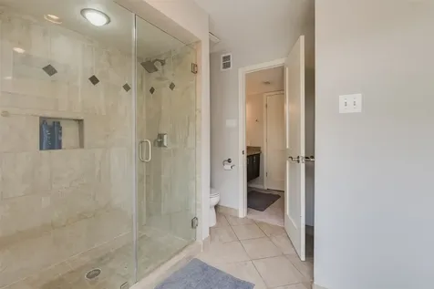 2324 Steel Street 20 Houston TX 77098