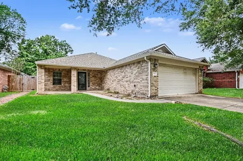 1816 Sherwood Forest Circle League City TX 77573