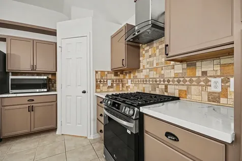 1816 Sherwood Forest Circle League City TX 77573