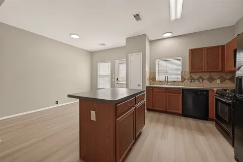 16847 Mammoth Springs Drive Houston TX 77095