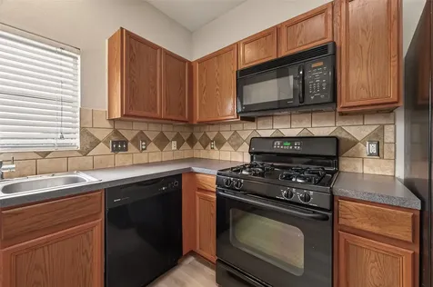 16847 Mammoth Springs Drive Houston TX 77095