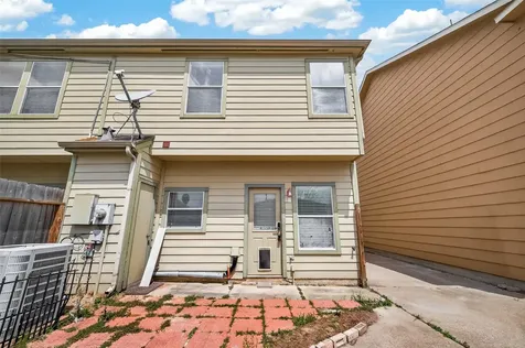 16847 Mammoth Springs Drive Houston TX 77095