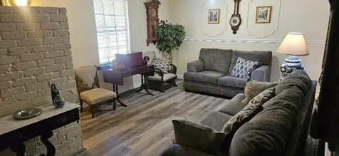 146 Hohldale Street Houston TX 77022