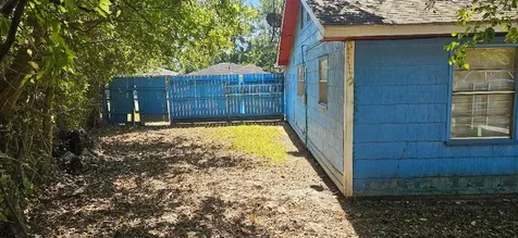 146 Hohldale Street Houston TX 77022