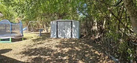 146 Hohldale Street Houston TX 77022
