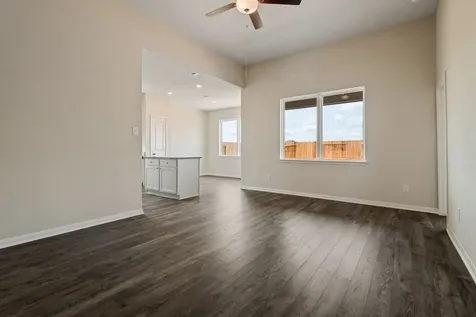 349 Fastboy Lane Waller TX 77484