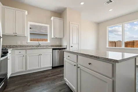 349 Fastboy Lane Waller TX 77484