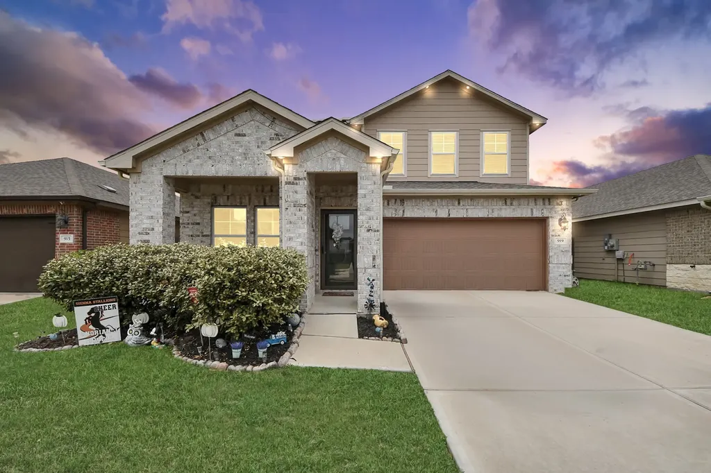 919 Modesto Drive Rosharon TX 77583