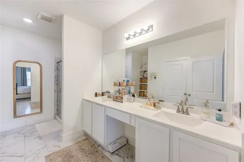 5009 Coral Vine Court Pearland TX 77584