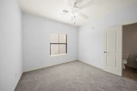 202 Mcgowen Street F Houston TX 77006