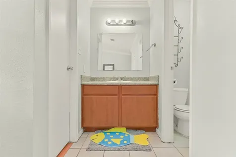 3506 Cove View Boulevard 206 Galveston TX 77554
