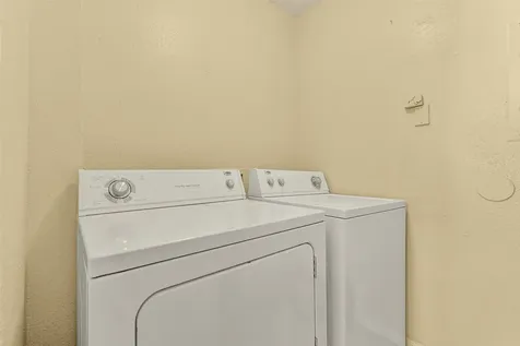 3506 Cove View Boulevard 206 Galveston TX 77554