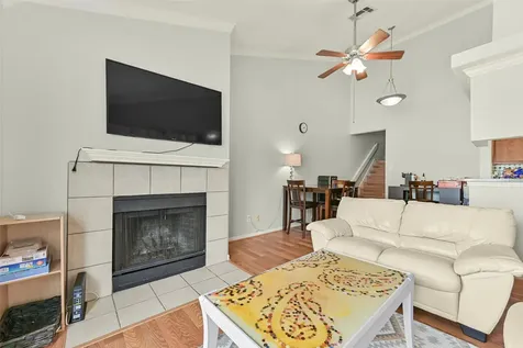 3506 Cove View Boulevard 206 Galveston TX 77554