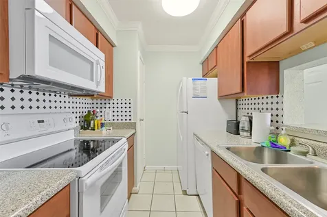 3506 Cove View Boulevard 206 Galveston TX 77554