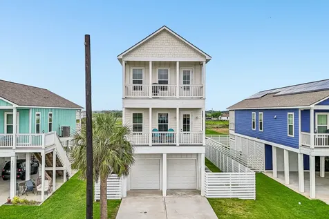 2435 103rd Street Galveston TX 77554