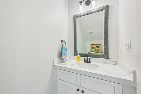 2435 103rd Street Galveston TX 77554