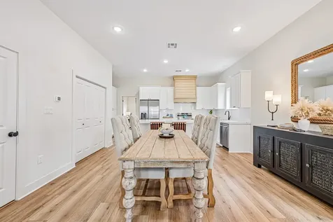 2435 103rd Street Galveston TX 77554