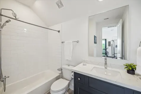 3410 Timbergrove Heights Street Houston TX 77008