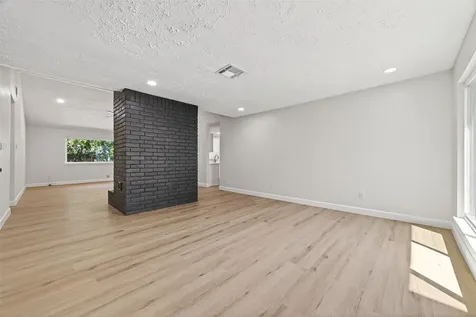 3418 Luton Park Drive Houston TX 77082