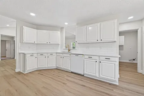 3418 Luton Park Drive Houston TX 77082