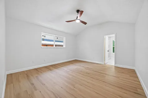 3418 Luton Park Drive Houston TX 77082