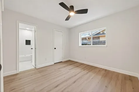 3418 Luton Park Drive Houston TX 77082