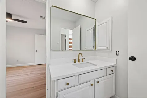3418 Luton Park Drive Houston TX 77082