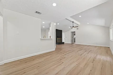 3418 Luton Park Drive Houston TX 77082
