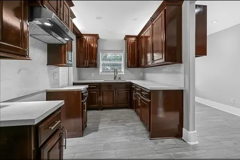 12430 Pecan Court Houston TX 77013