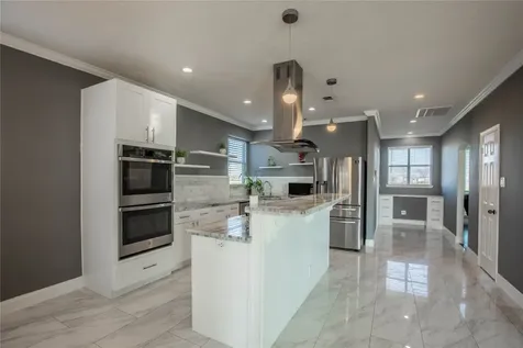 33968 Fm-521 Angleton TX 77515