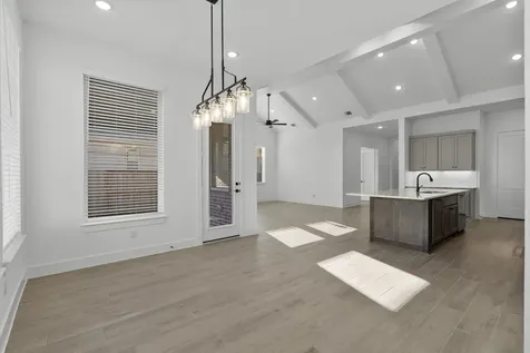 12206 Denham Drive Mont Belvieu TX 71127