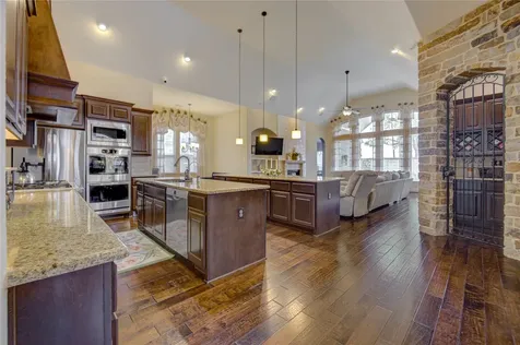 6915 Harvest Lane Katy TX 77493