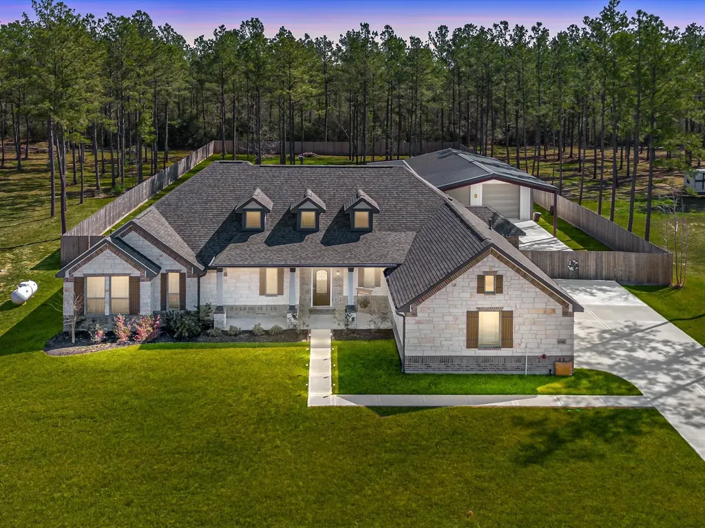 9746 Guadalupe Street Conroe TX 77303