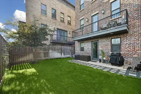 2913 Hicks Street Houston TX 77007