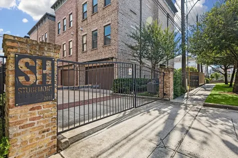 2913 Hicks Street Houston TX 77007