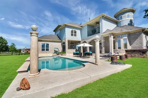19715 Lake Stone Court Tomball TX 77377