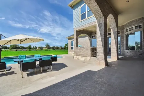 19715 Lake Stone Court Tomball TX 77377