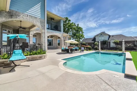 19715 Lake Stone Court Tomball TX 77377