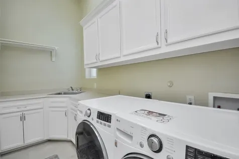 19715 Lake Stone Court Tomball TX 77377