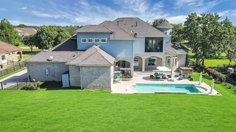 19715 Lake Stone Court Tomball TX 77377