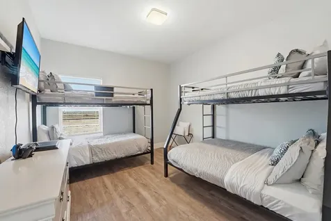 13102 John Reynolds Road Galveston TX 77554