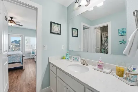 13102 John Reynolds Road Galveston TX 77554