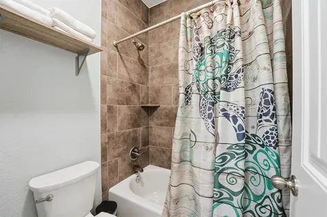 13102 John Reynolds Road Galveston TX 77554