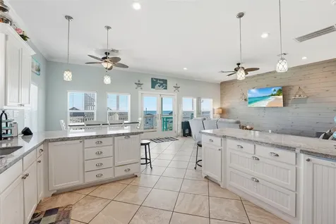 13102 John Reynolds Road Galveston TX 77554